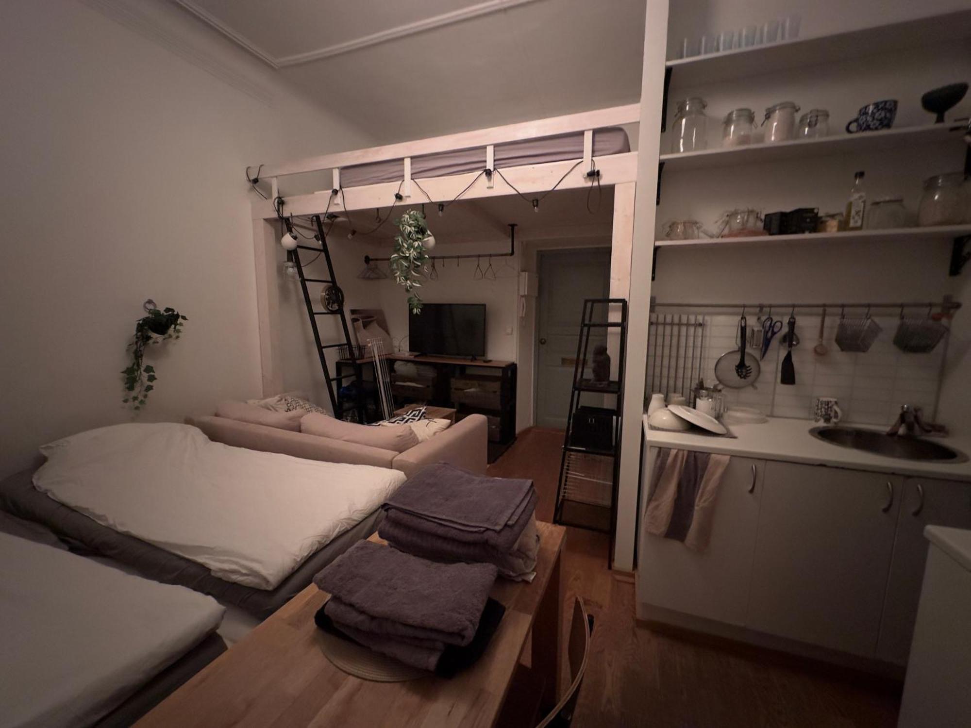 Uniikki, Kodikas Ja Supermukava Huoneisto Ydinkeskustassa! Apartment Helsinki Exterior photo